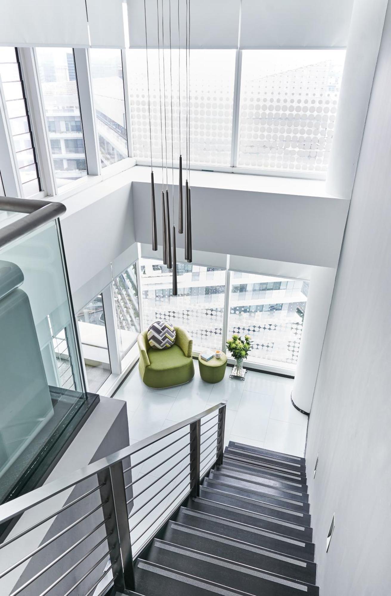 One-Bedroom Grand Loft